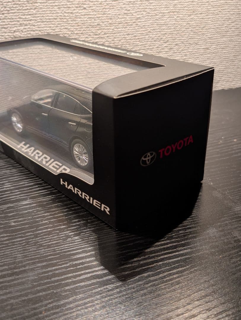 トヨタ HARRIER 1/43 カラーサンプル