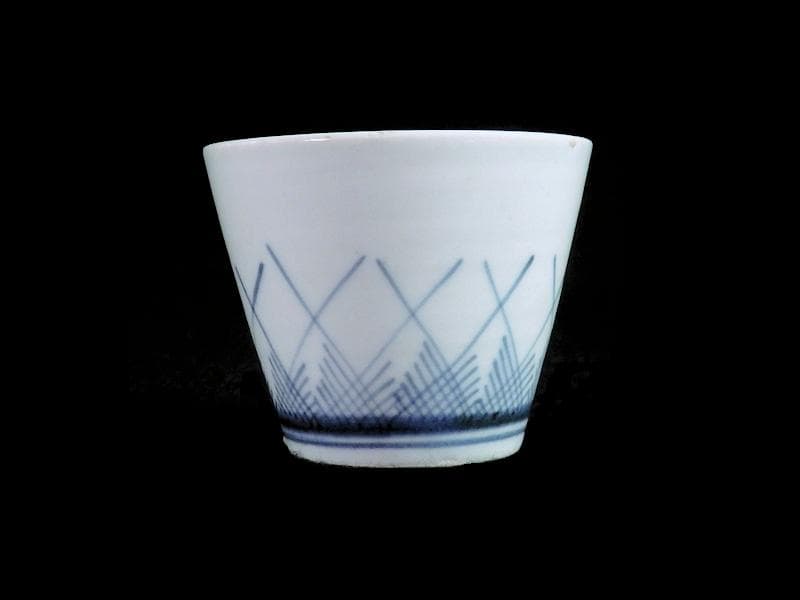 古伊万里　染付　桧垣草紋の図　蕎麦猪口　080AS-CBj