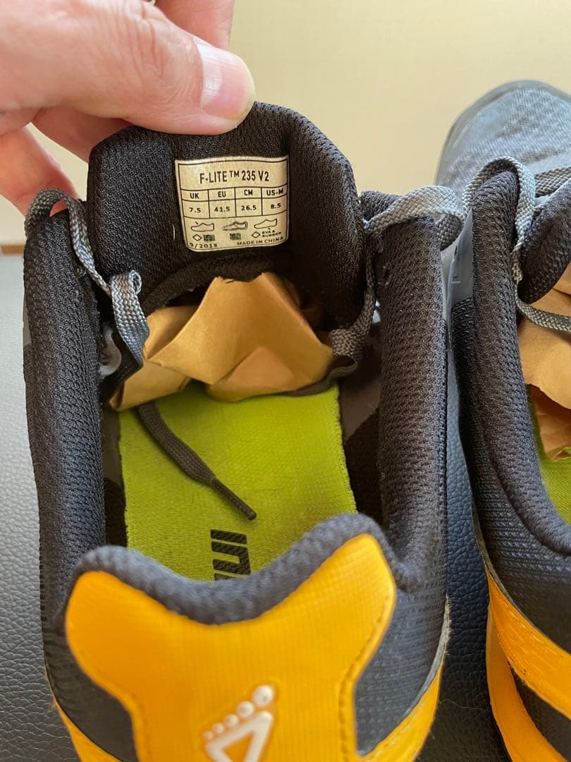 INOV-8 イノヴェイト　F-LITE 235 グレー/イエロー　横川選手着用