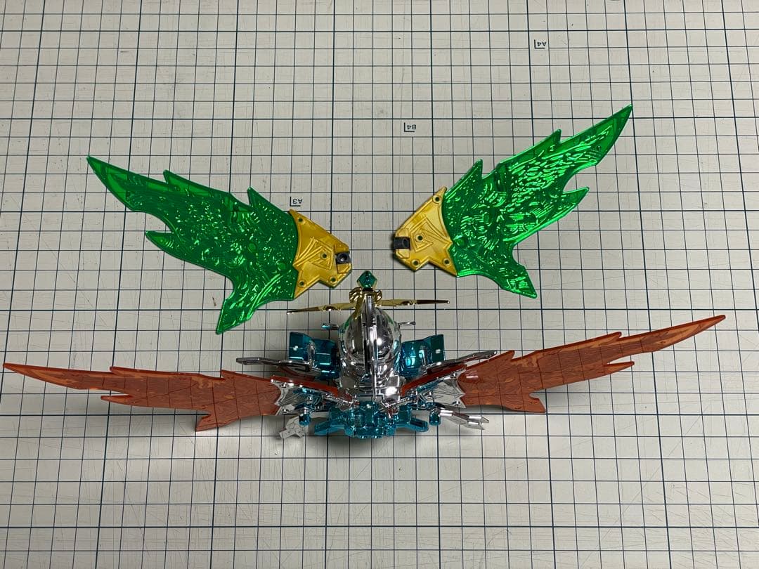 ガンダムBB戦士　號斗丸結晶輝羅鋼天空鳳凰翼形態