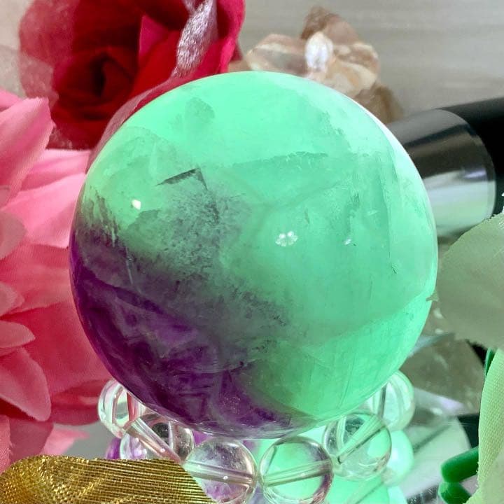 【フローライト】綺麗な大玉　虹入りフローライト☆天才の石