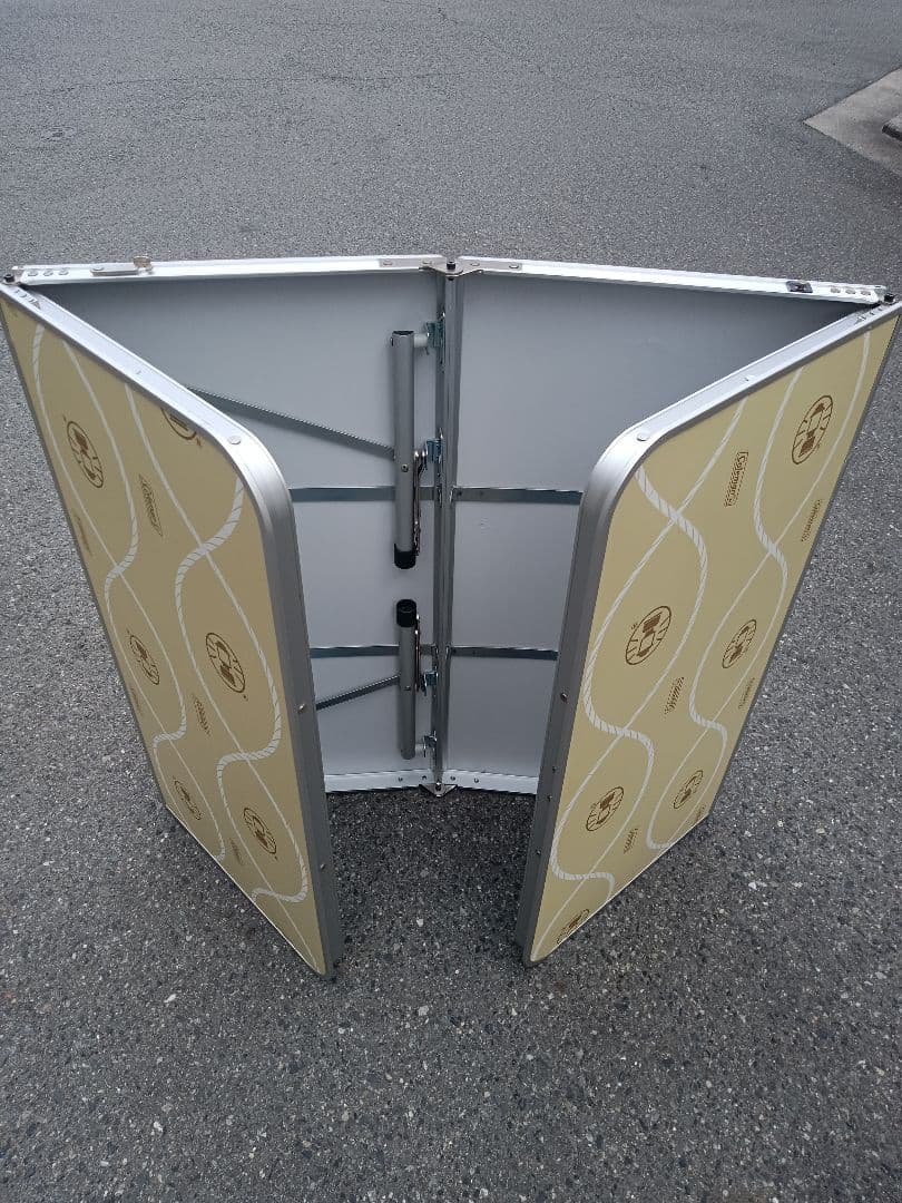 【Coleman】スリム四折テーブル 収納ケース付