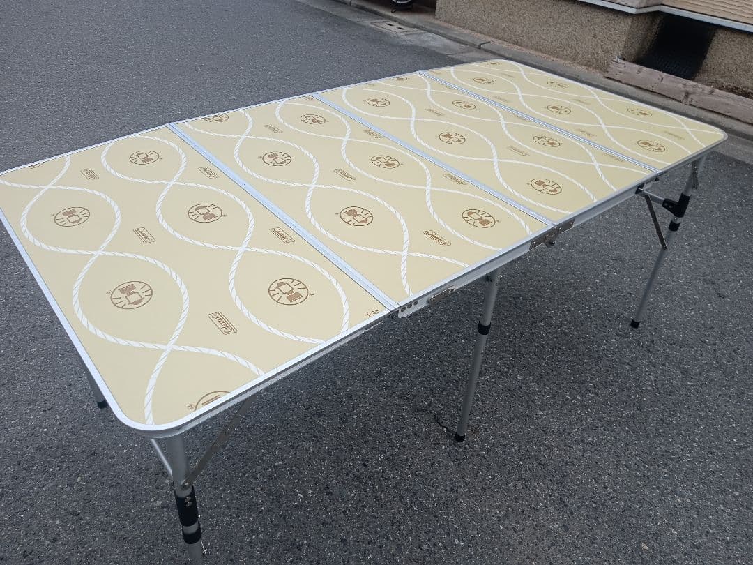 【Coleman】スリム四折テーブル 収納ケース付