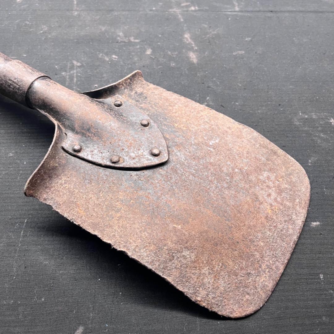 ▽Fc右1012 希少 ドイツ軍 実物 ストレートスコップ