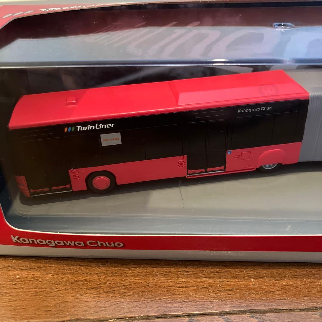【新品未開封箱入り】ツインライナー　神奈中バス模型