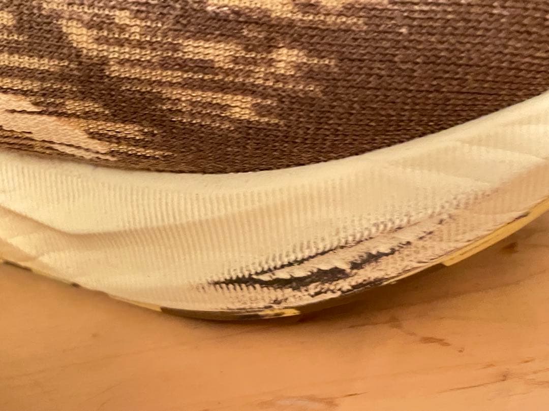 スパイク・シューズ Erdoreso x ASICS NOVABLAST 3 25.5cm