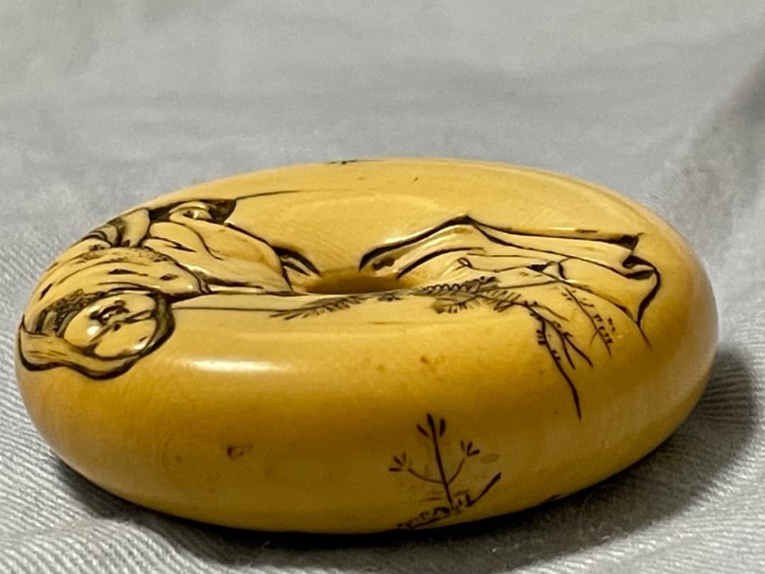 饅頭　根付　時代あり　おかめ