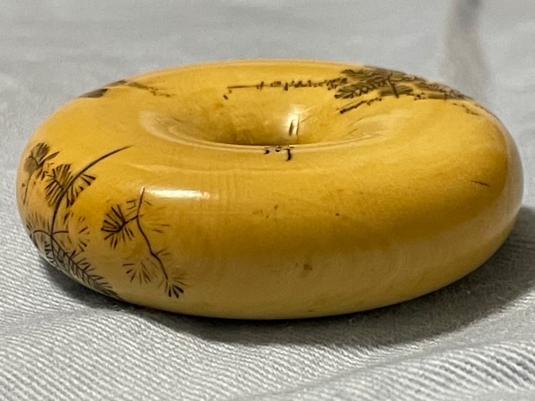 饅頭　根付　時代あり　おかめ