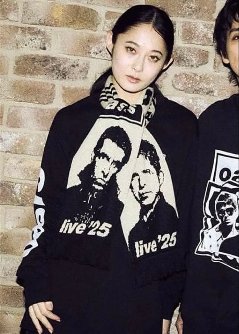 oasis live '25 フットボールスカーフ マフラー