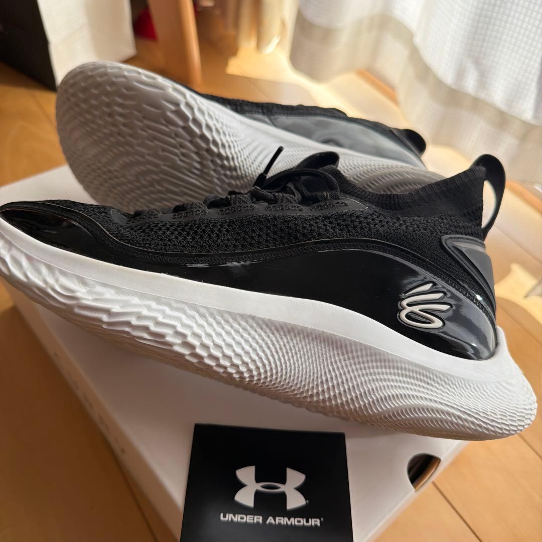 UNDER ARMOUR CURRY ブラックシューズ