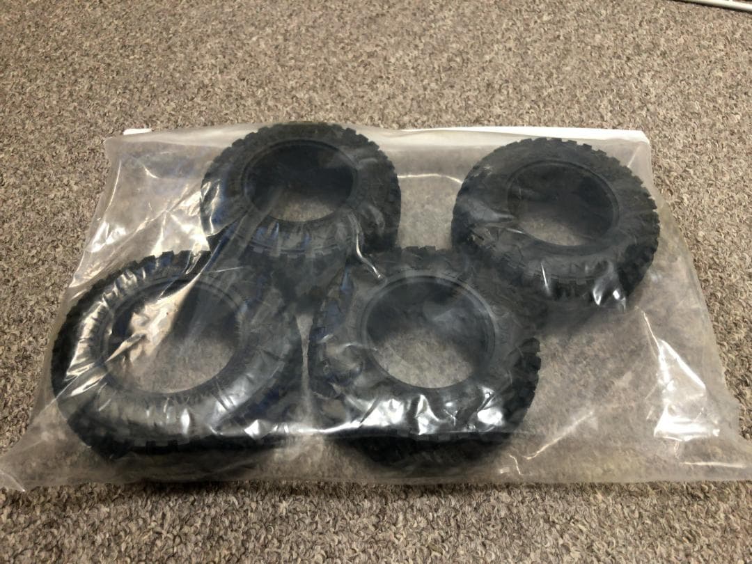 未使用 AXIAL 1/10 ショートコース トラック用タイヤ 2.2/3.0