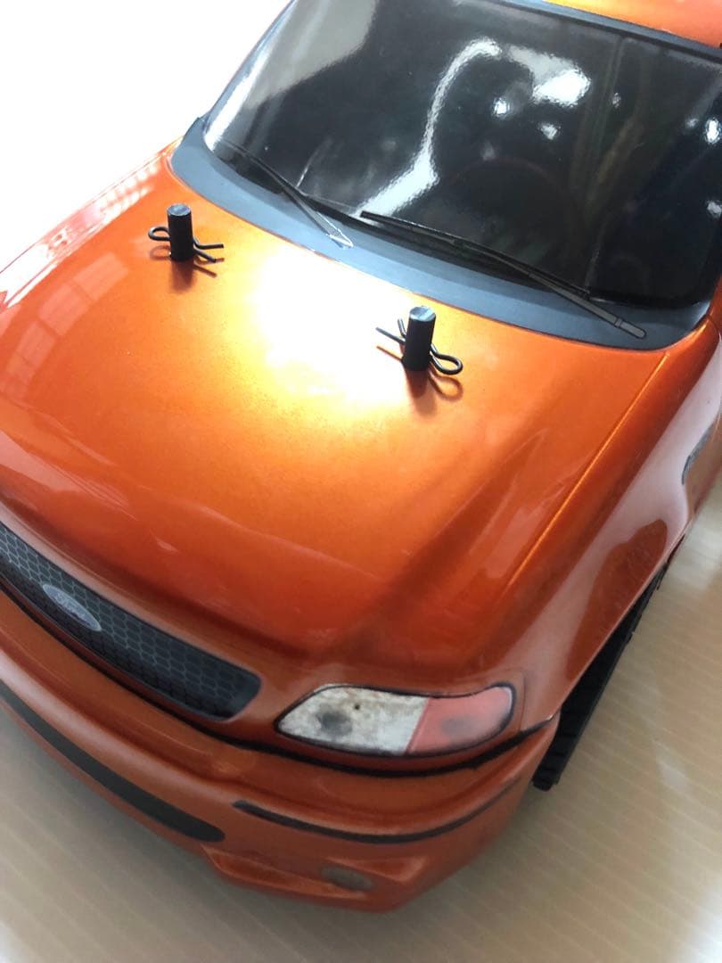 絶版 タミヤ RC 1/10 フォード SVT F-150 ライトニング