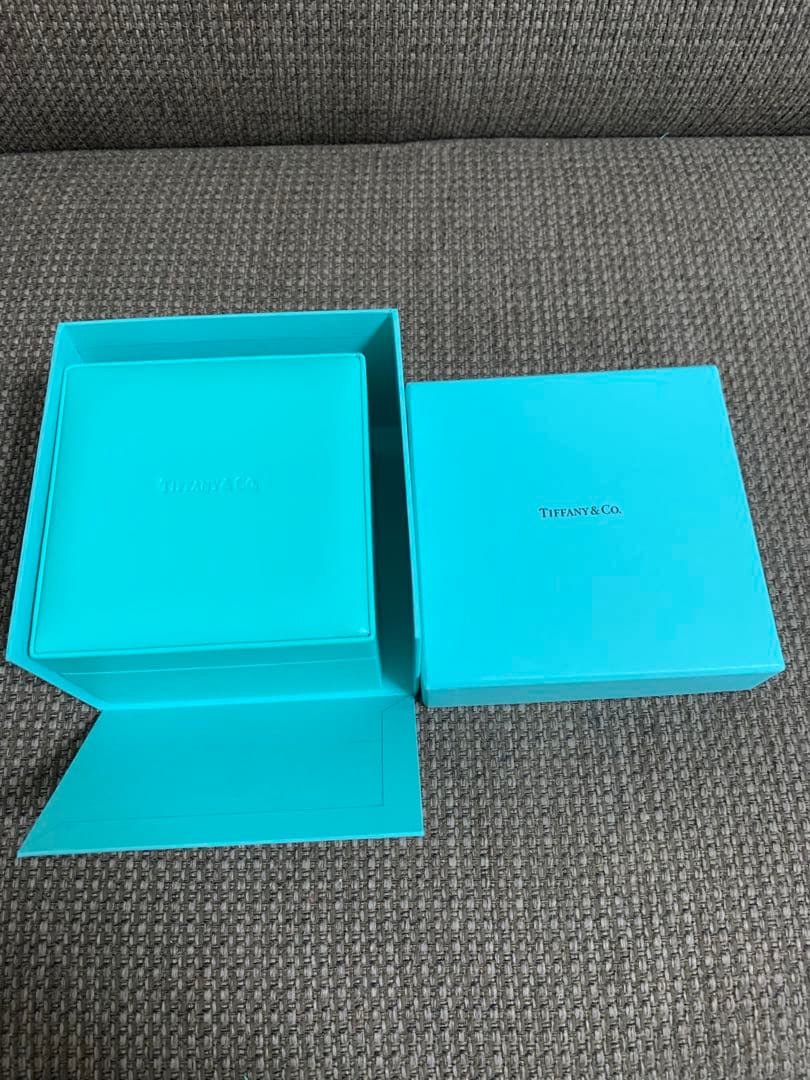 正規品　希少品ティファニーアクセサリーリング　ブレスレットなど小物入れ