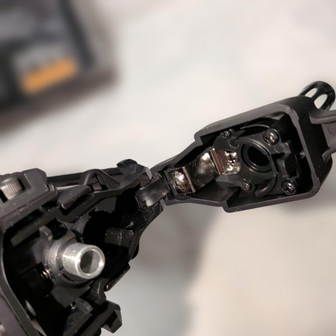 クラウンモデル CP7 10禁電動ガン ブローバック機能付き mp7