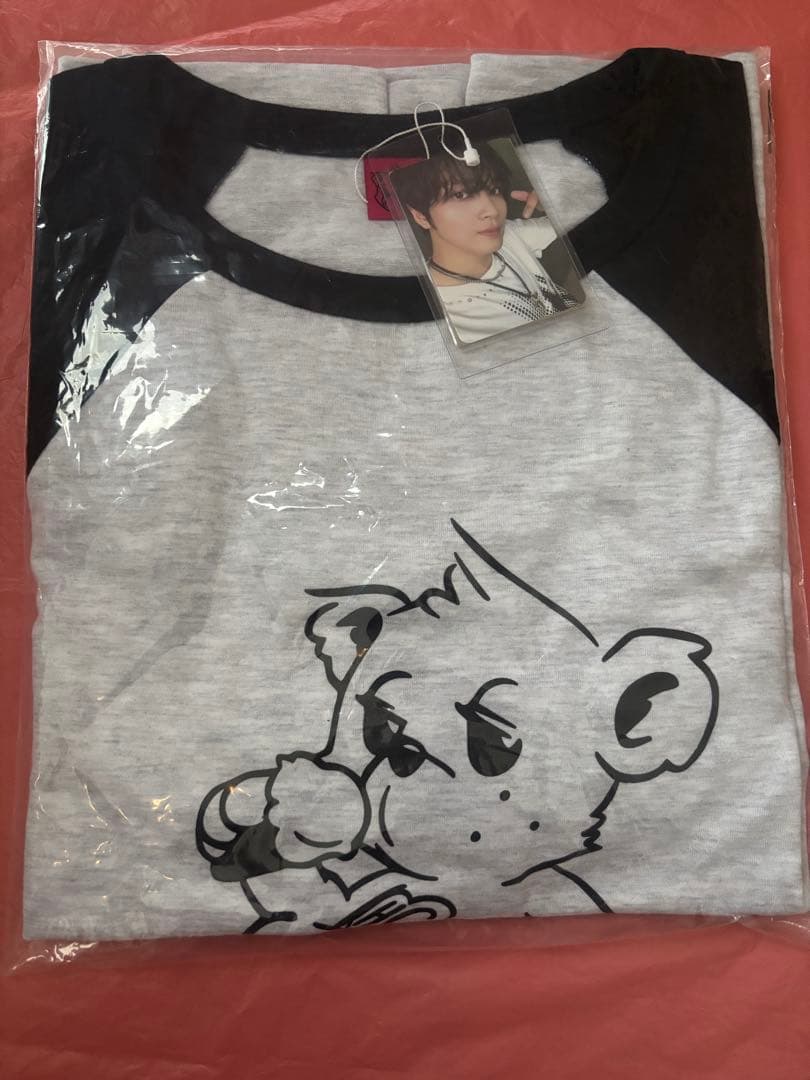 【新品未開封】NCT ヘチャン TASTE MD Tシャツ