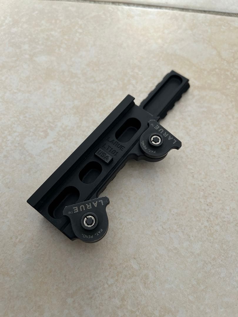 【実物】Larue LT101 VFZ ライザーマウント