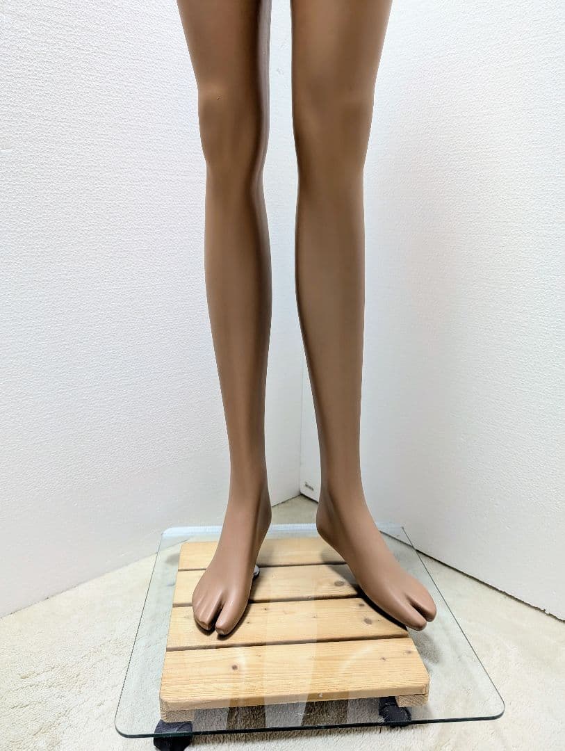 マネキン　ボディ　トルソー　下半身　店舗用品