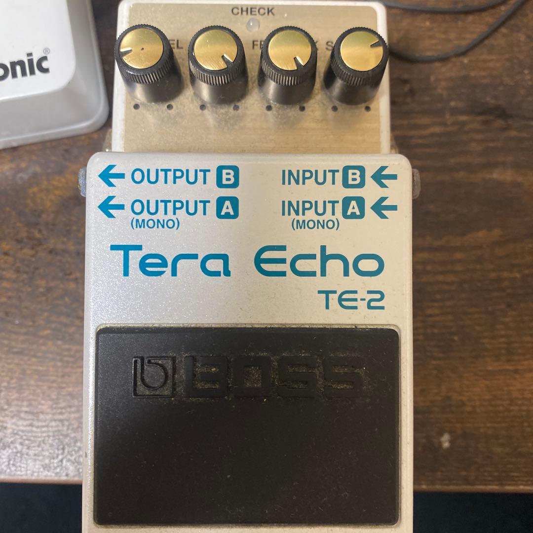 BOSS Tera Echo TE-2 ギターエフェクター