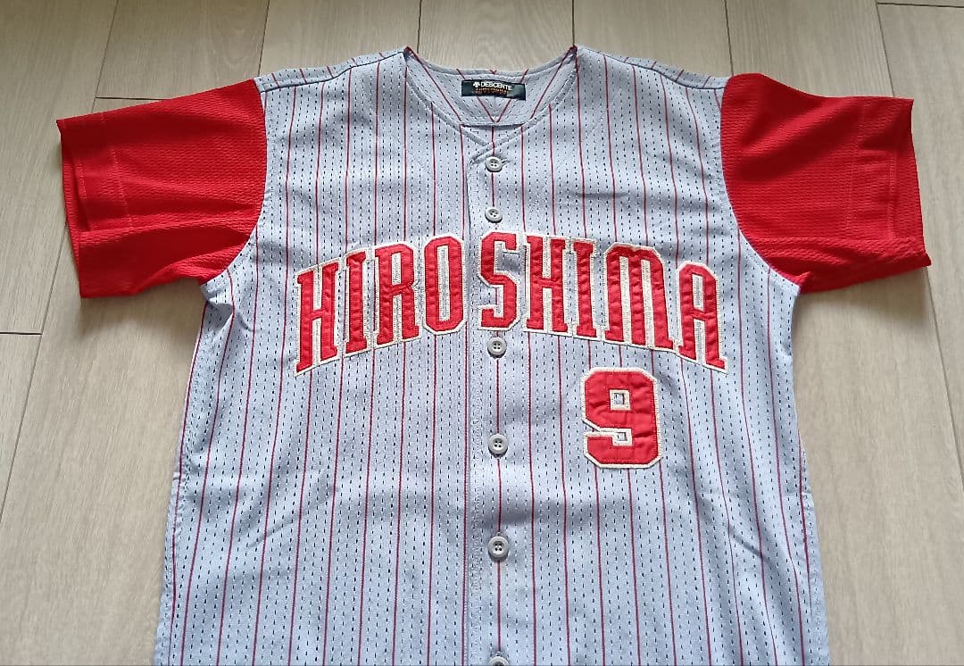 【当時物】広島　東洋　カープ　緒方　ビジター　ユニフォーム　デサント　S
