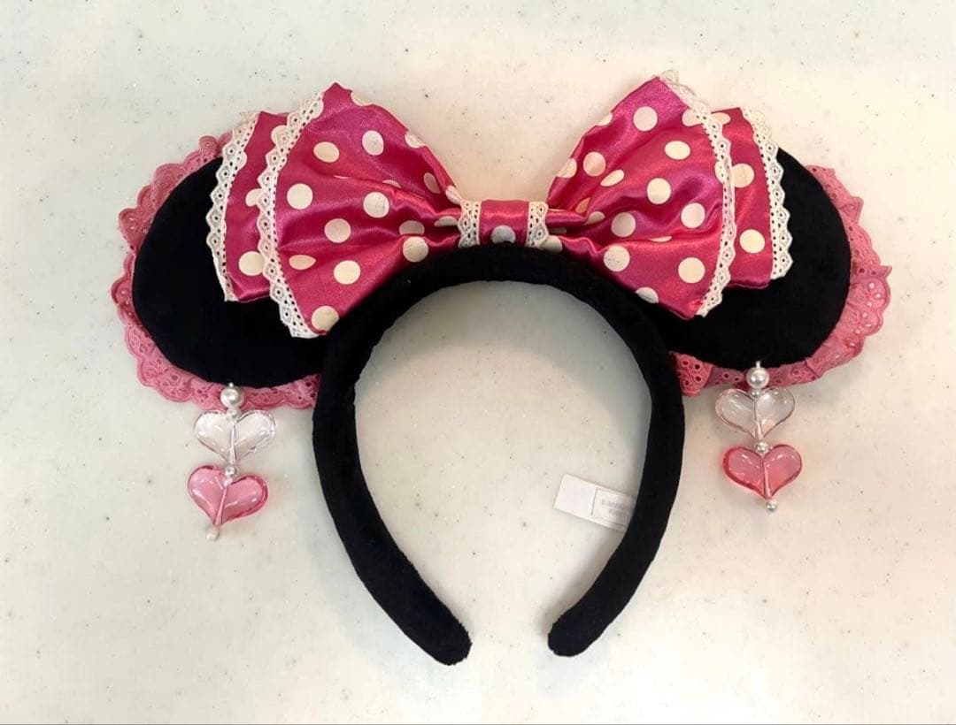 ミニー　カチューシャ　ピンク　フリル　イヤリング