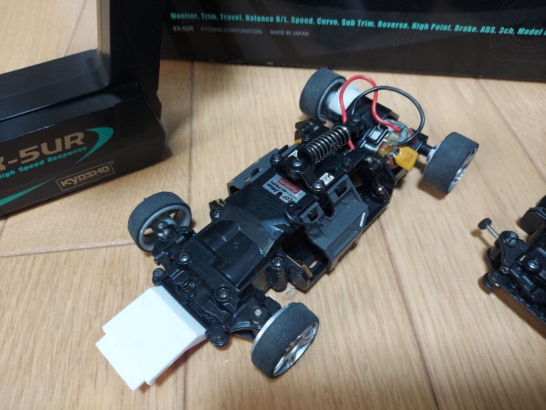 京商ミニッツMR-03GT-RフェラーリKYOSHO EX-5UR ASFプロポ