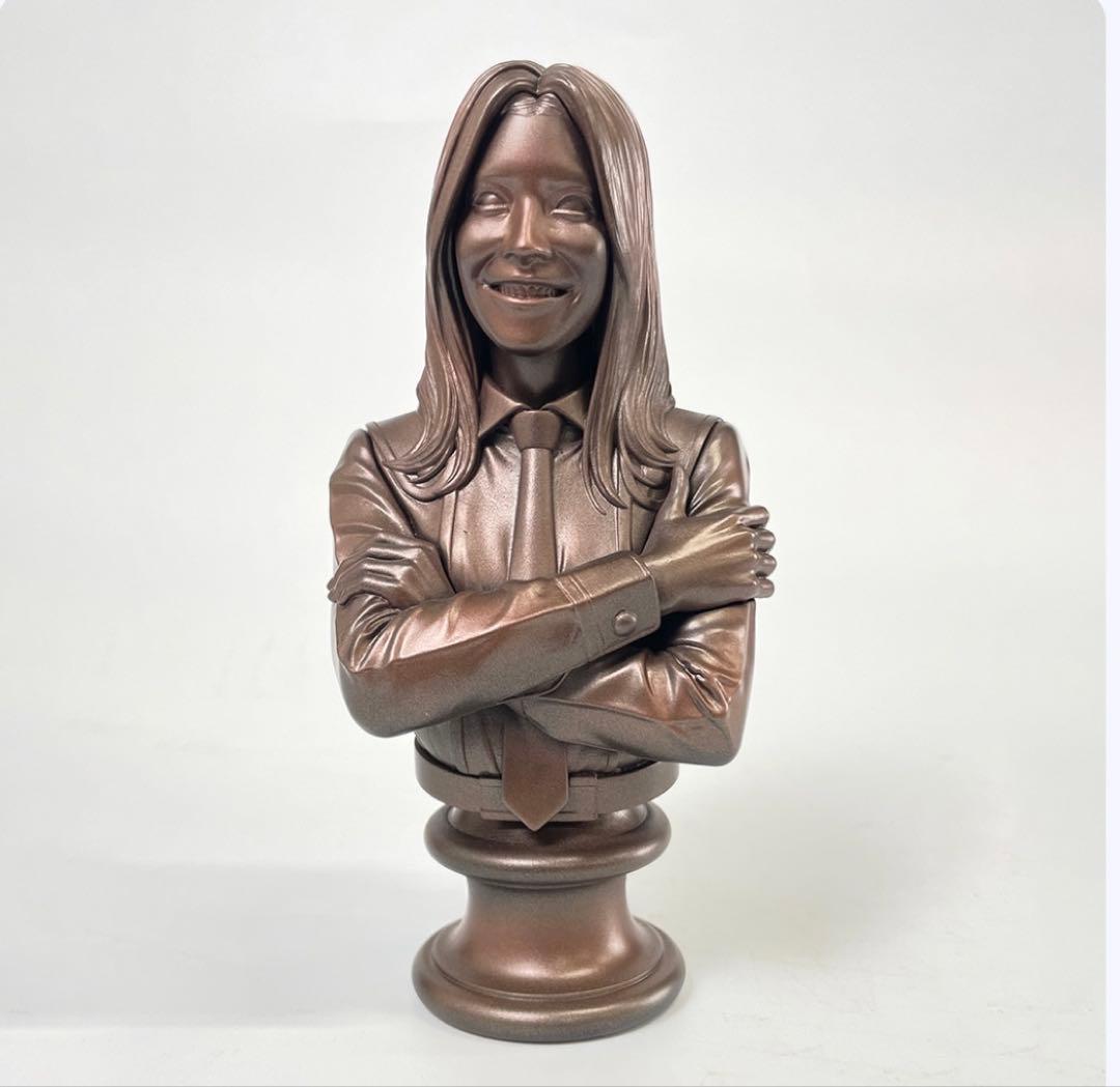 フジアキコ隊員 胸像 ソフビ製 完成品 （ブロンズ単色版） 海洋堂 未開封品