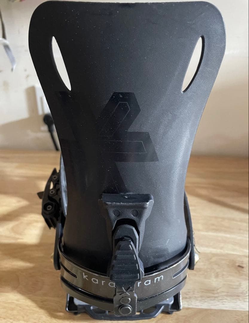 karakoram カラコラム　スプリットボード　ビンディング