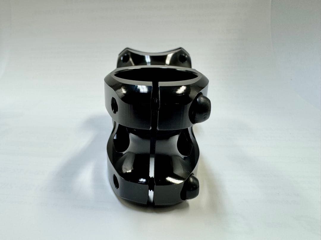 THOMSON X4 ステム ブラック アルミニウム