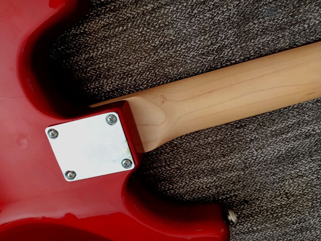 ストラト メタリックレッド レッドパール SHH（Bacchus バッカス）