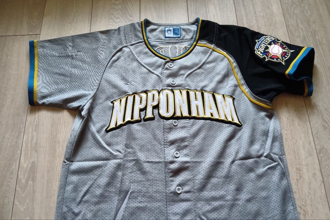 【サイン】日本ハム　ファイターズ　坪井　ビジター　ユニフォーム　ミズノ　S