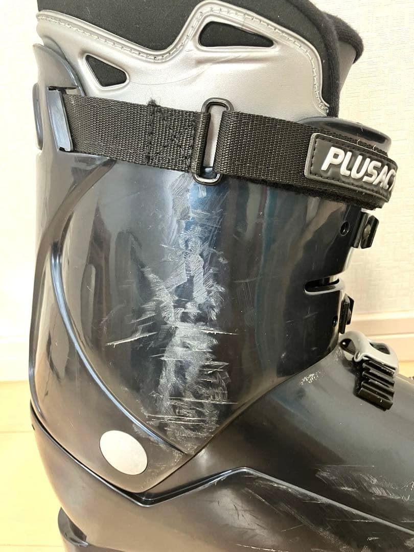 プラスアクション　PLUSACTION スキーブーツ でかい30.0cm以上？