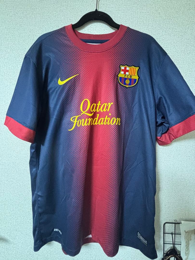 【美品】バルセロナホームユニフォームメッシ （12/13）即購入OK