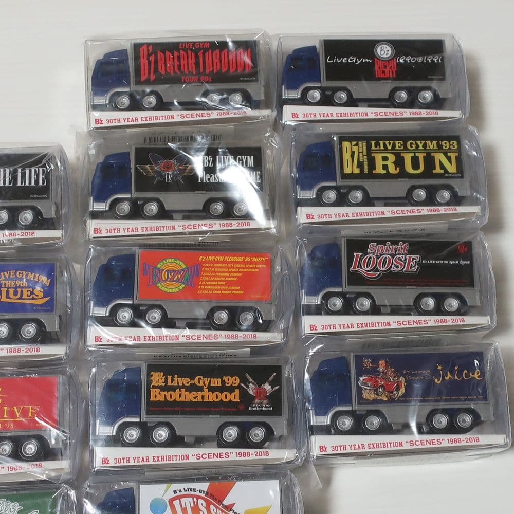 28台 復刻ツアートラック B'z SCENES エキシビジョン 会場限定グッズ