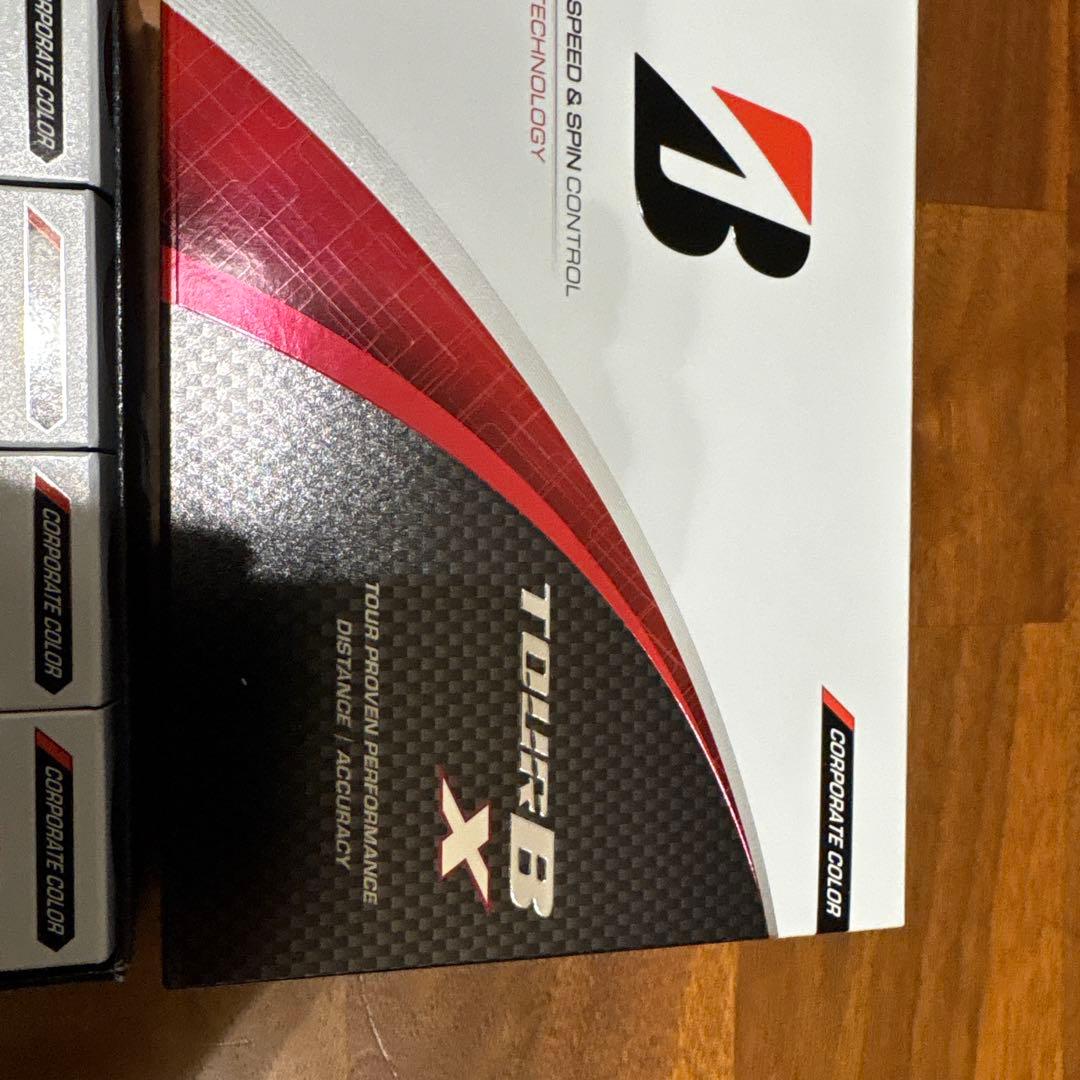 TOUR B X コーポレート5ケース、パールホワイト4ケース、イエロー1ケース