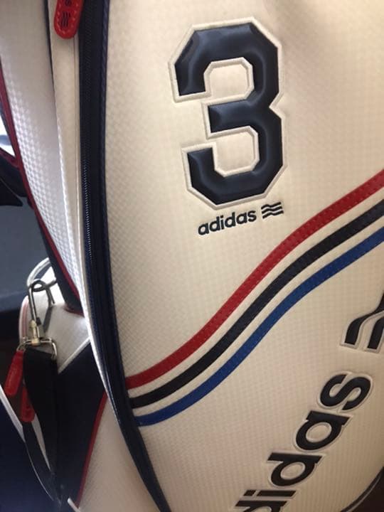 キャディバッグ　adidas