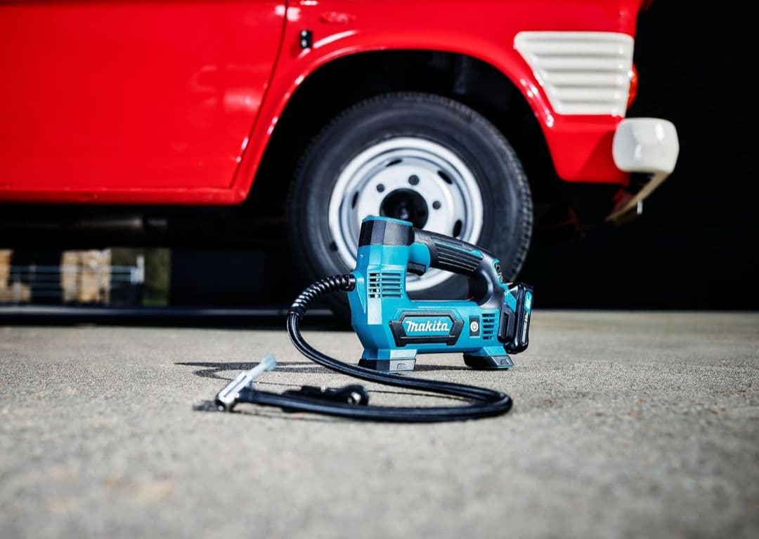 マキタ(Makita) 充電式空気入れ(本体のみ) MP100DZ