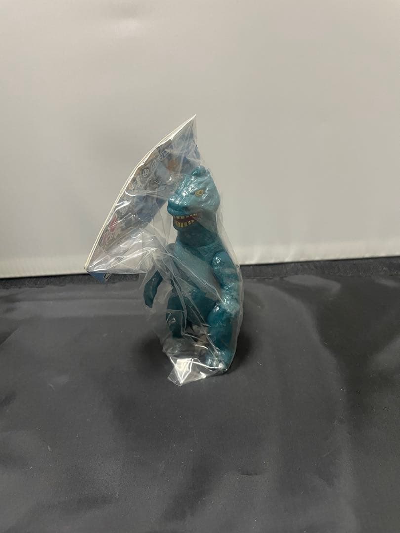 M1号 ブルマァク復刻 怪獣のたまご