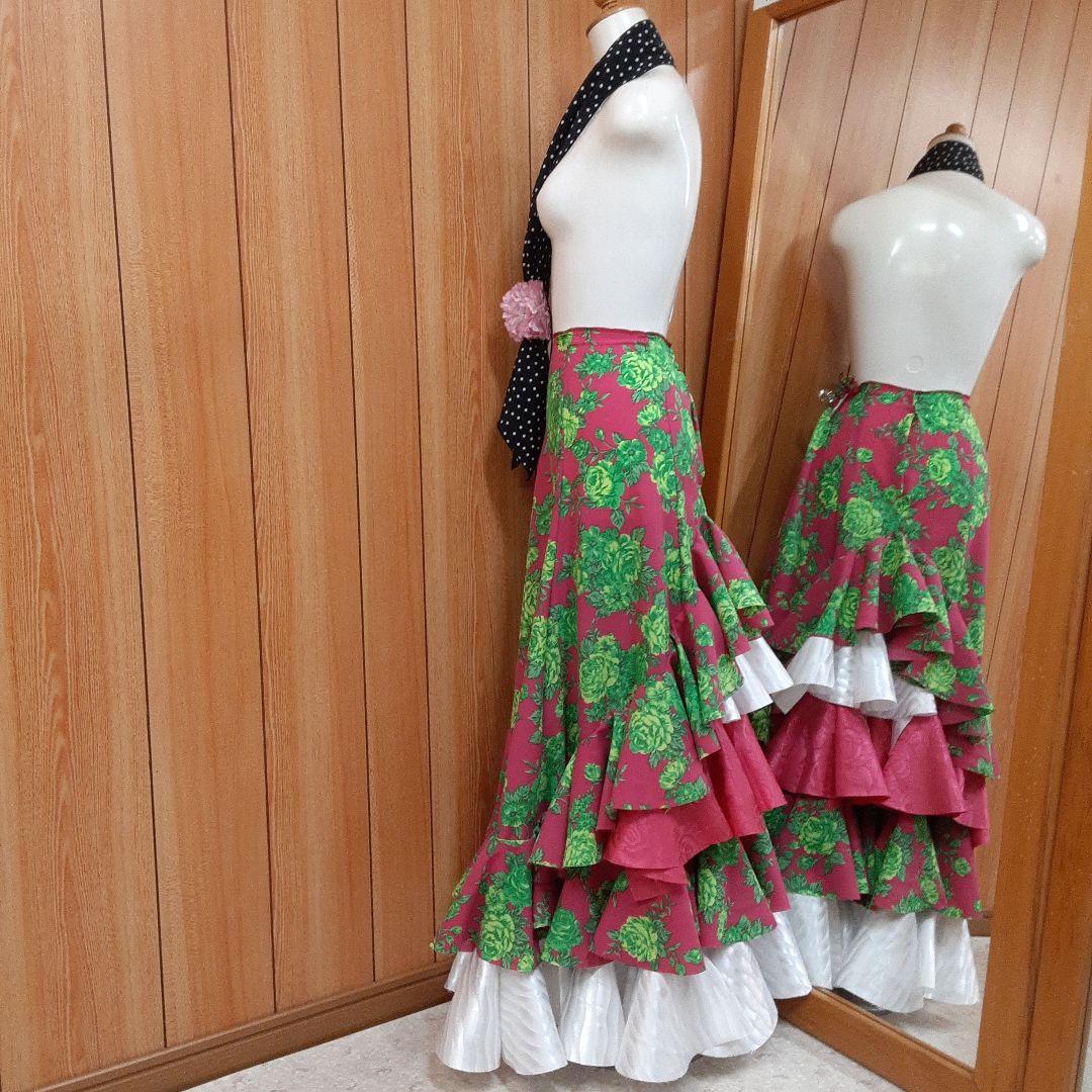 フラメンコ衣装☆ファルダのみ　サテンフリルとジャガード生地が華やかさを加えます♡