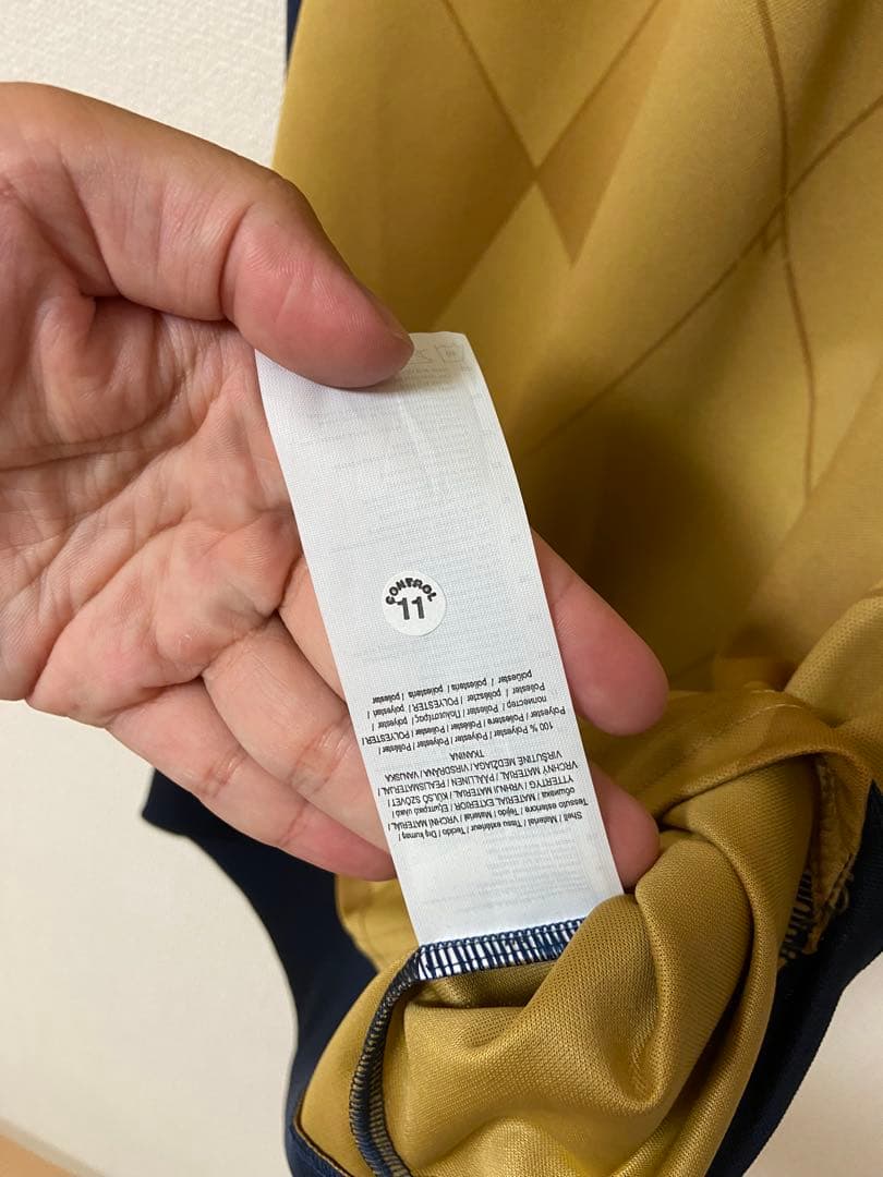 【現地購入】アーセナル2015-16シーズンアウェイキット　エジル