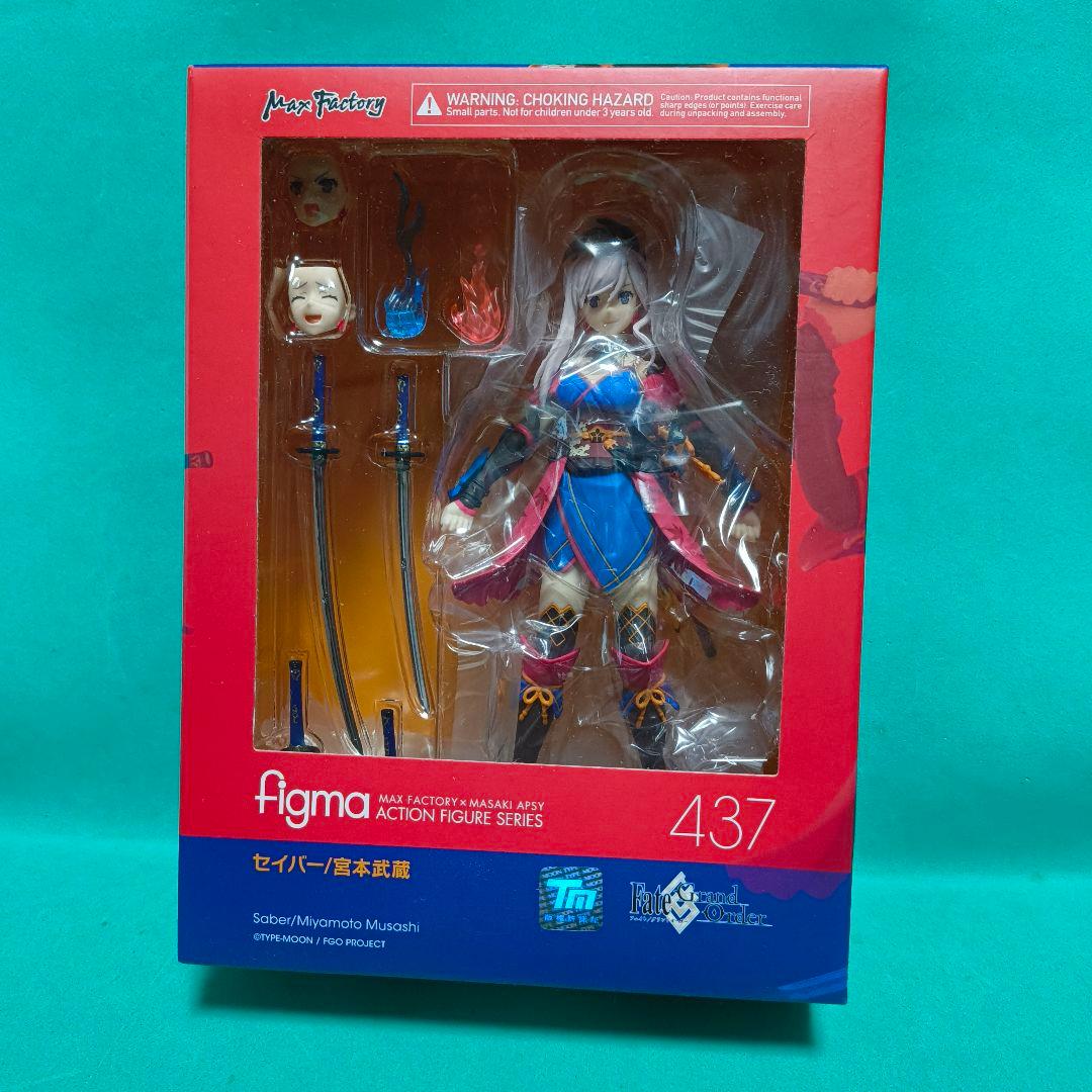 figma セイバー / 宮本武蔵【未開封】