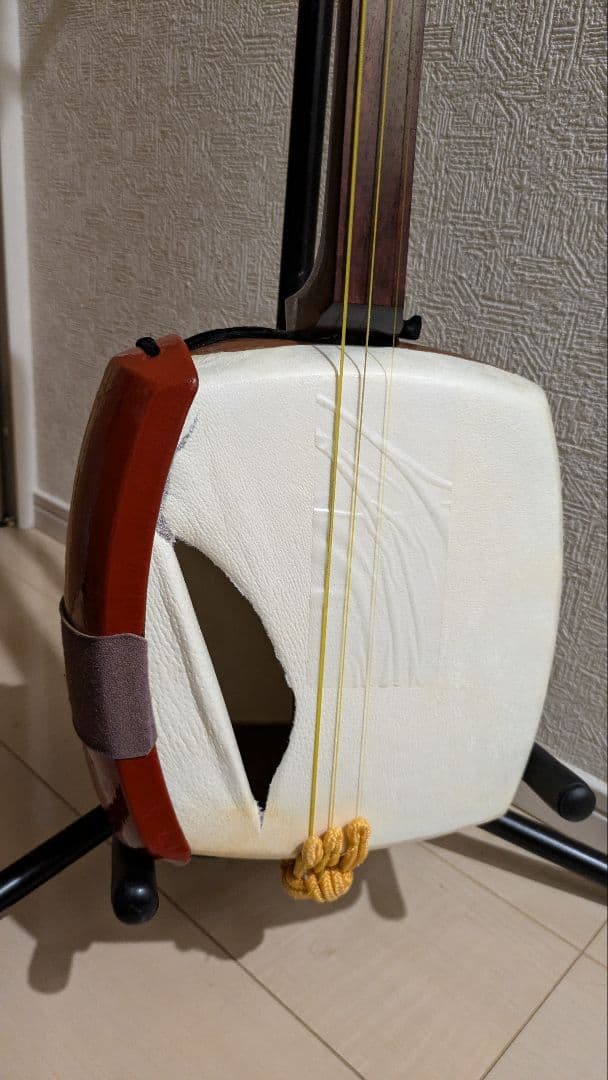 三味線 約50年前に30万円で購入した物 王貞治サイン入り