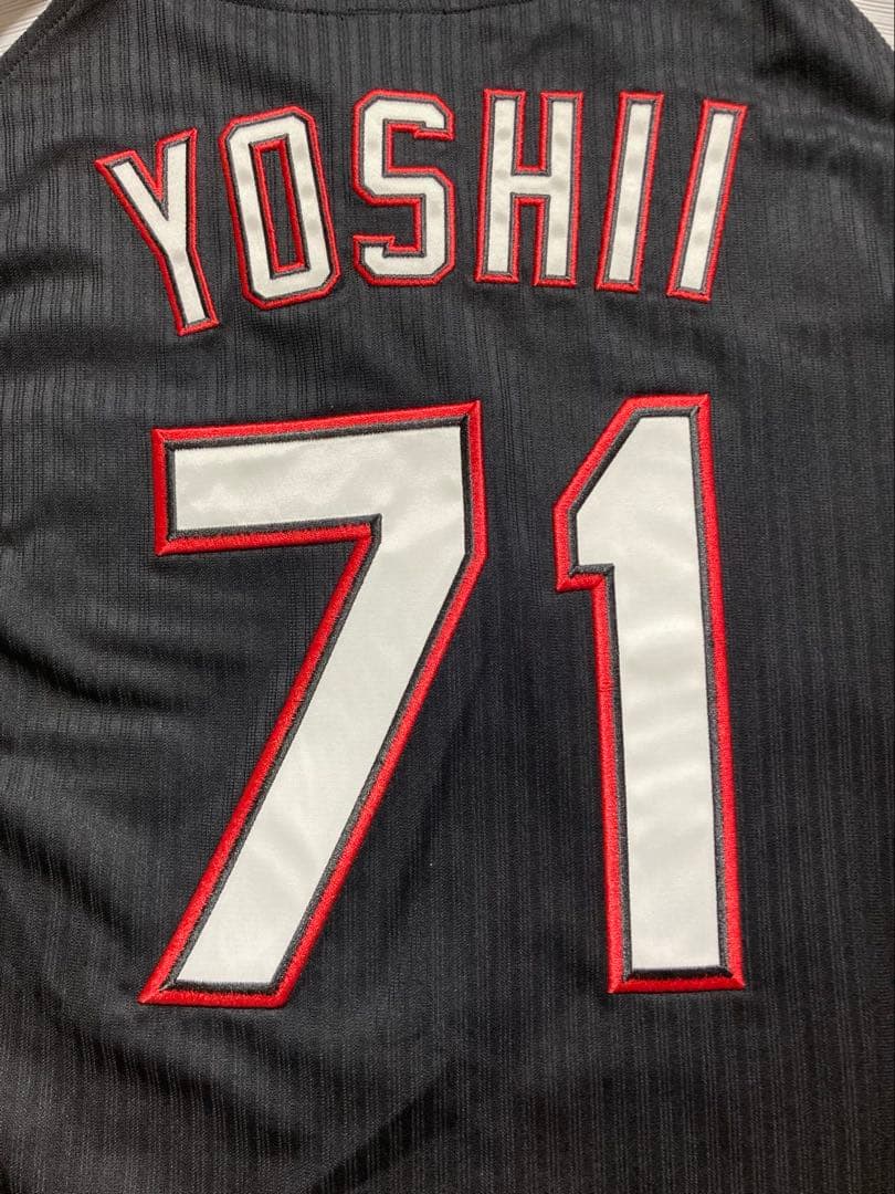 ロッテ吉井投手コーチビジターユニフォーム