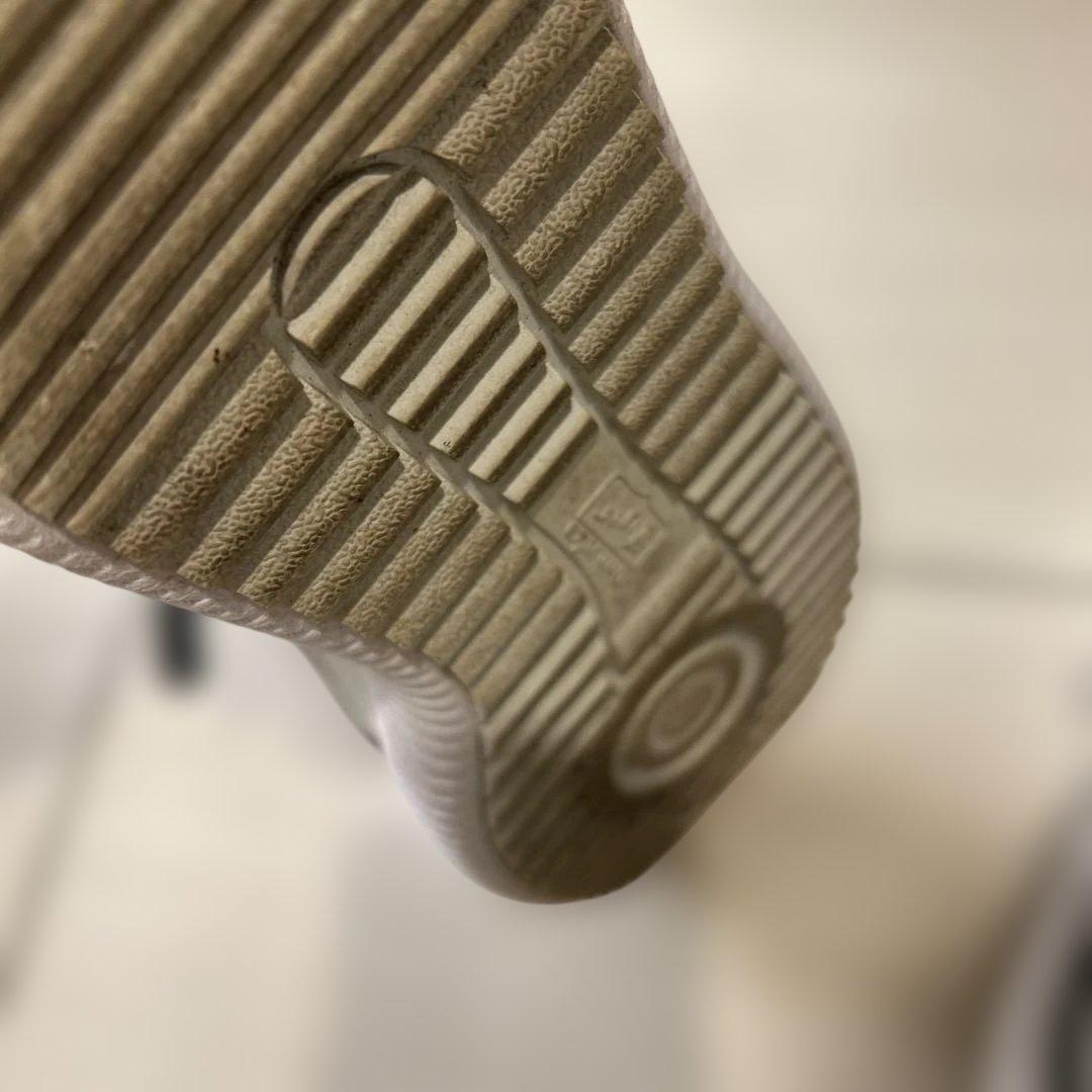 オニツカタイガー DELECITY 24センチ