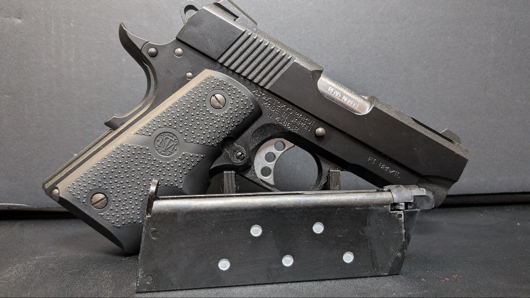 V10 ウルトラコンパクト