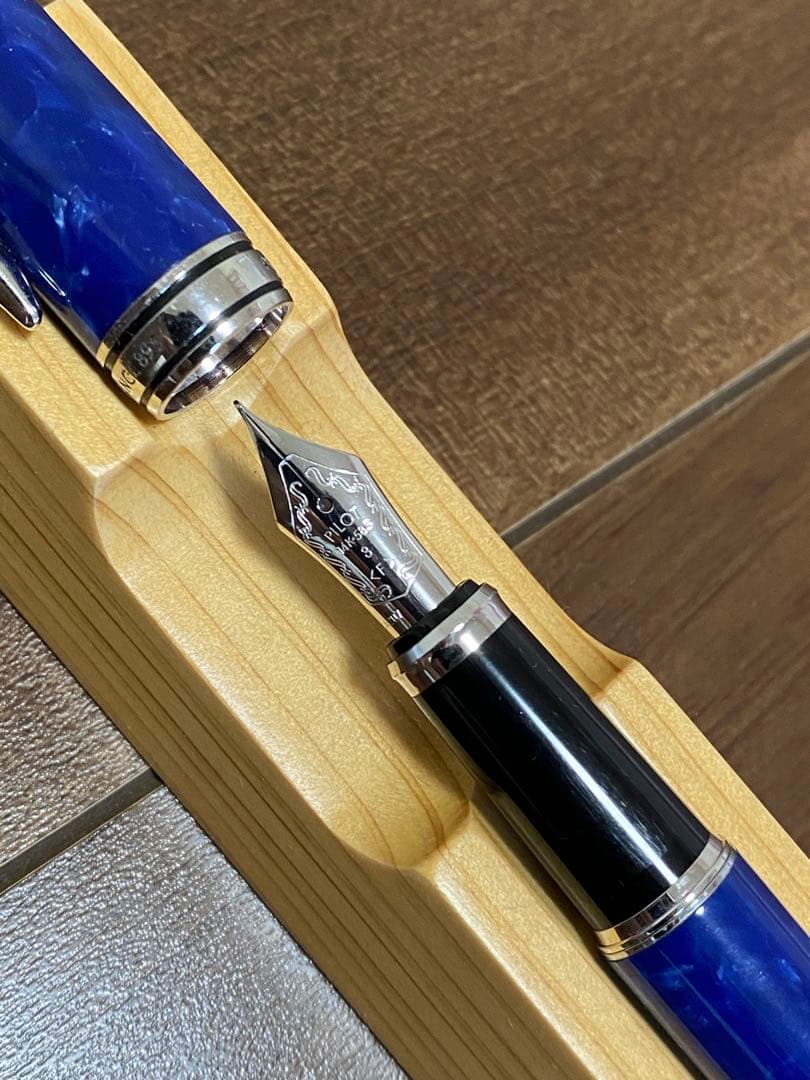 《*え様 パイロット カスタムレガンス89S 万年筆 ブルー　F細字