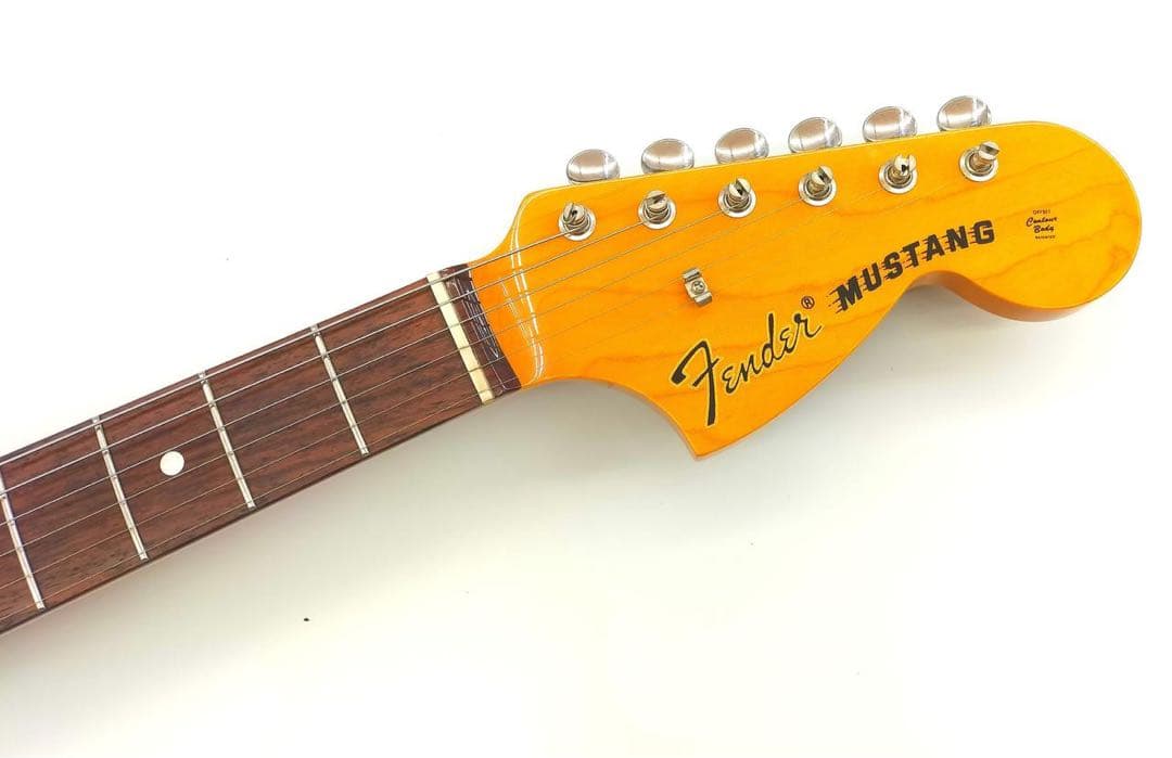 ギター Fender Japan mustang MG69 OCR
