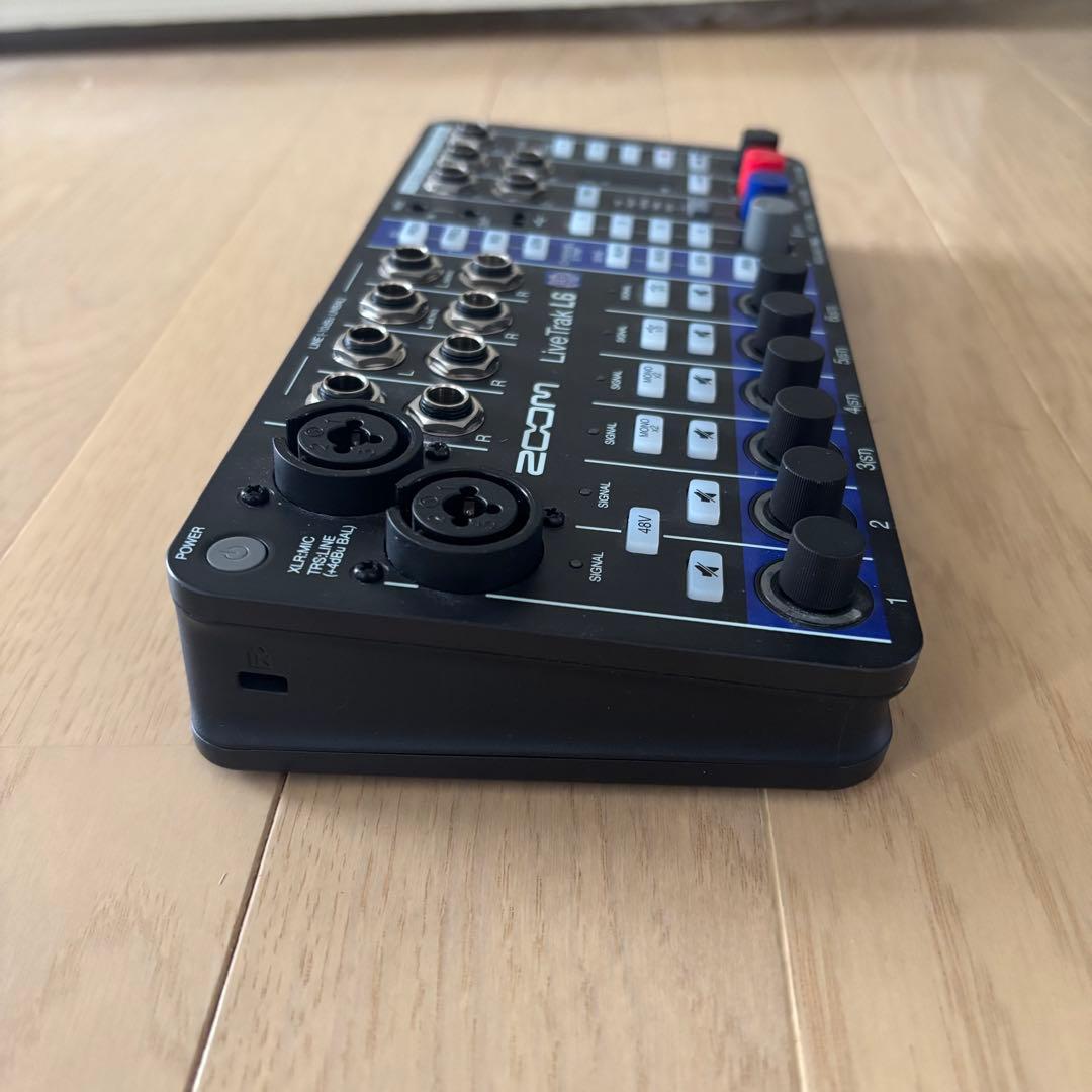 ZOOM ( ズーム ) / LiveTrak L6