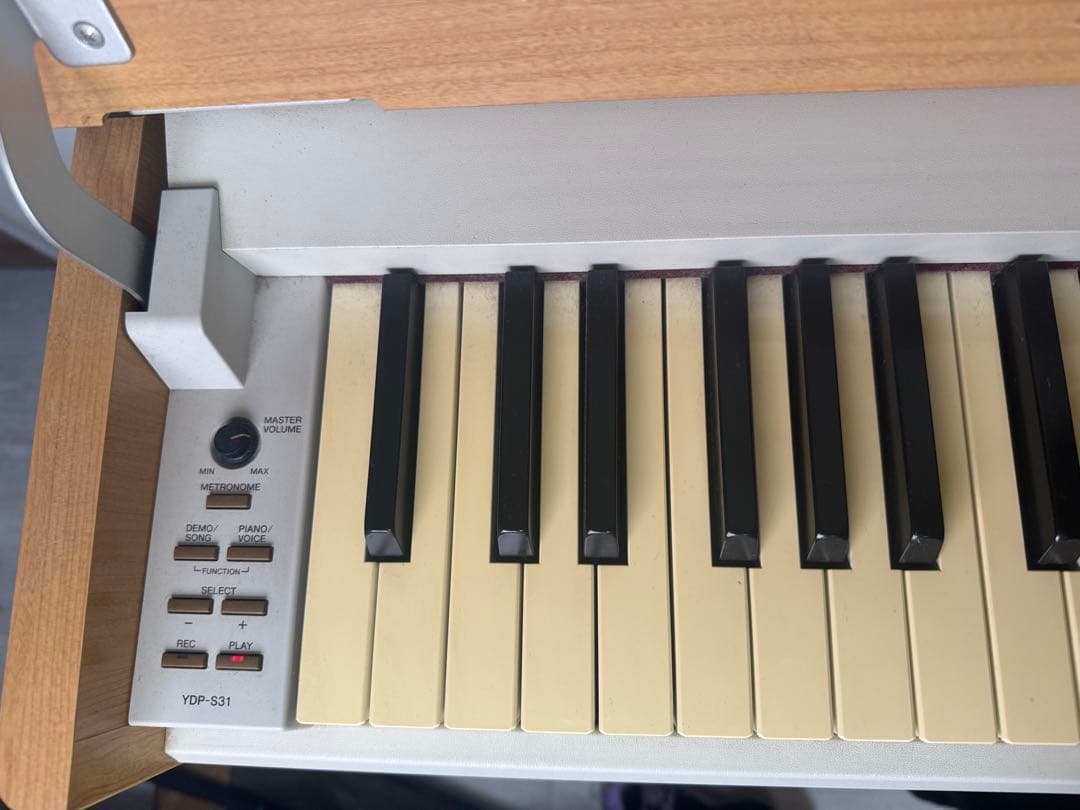 Yamaha YDP-S31 電子ピアノ 木目調 88鍵　東京池袋