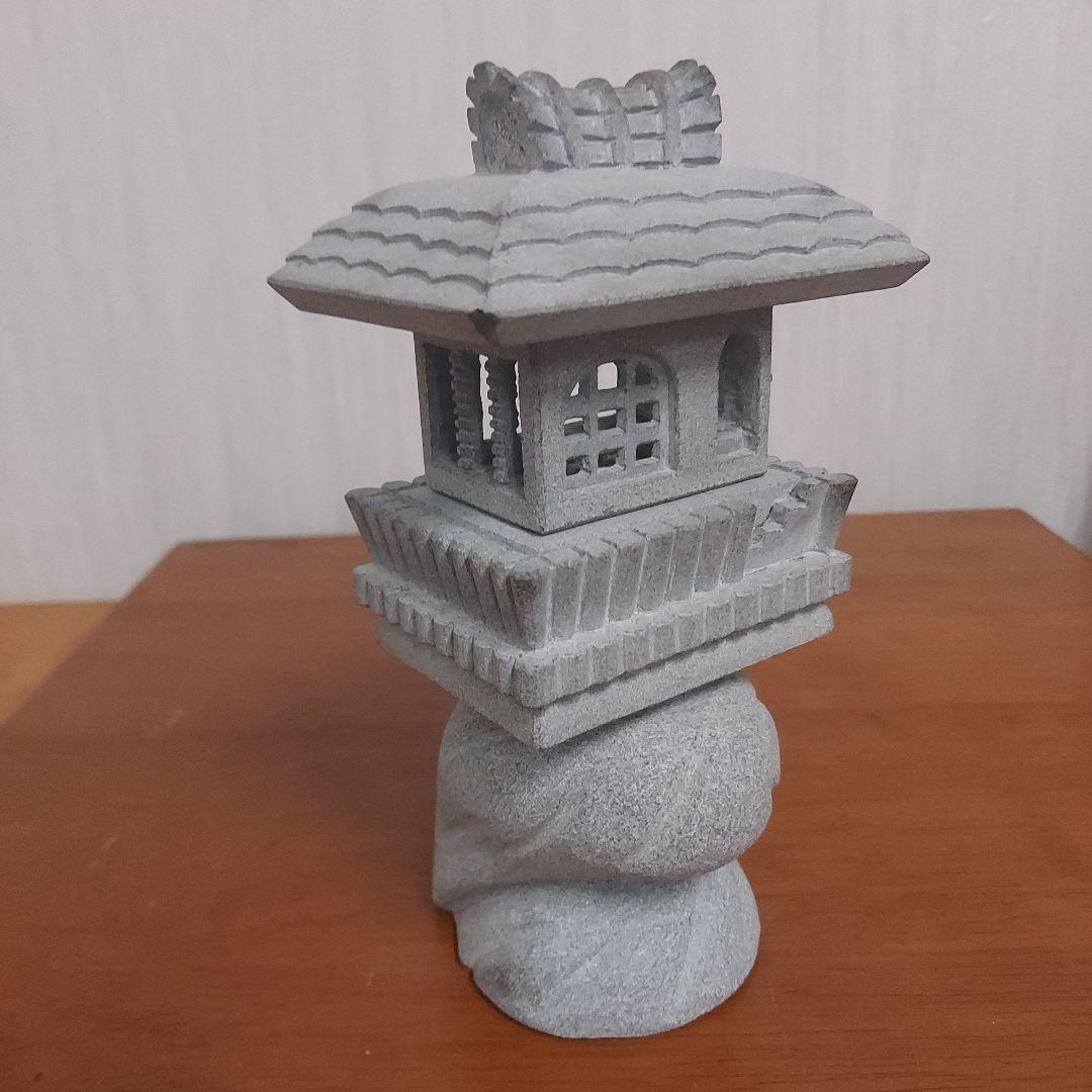 石製 灯篭 伝統的デザイン20㎝