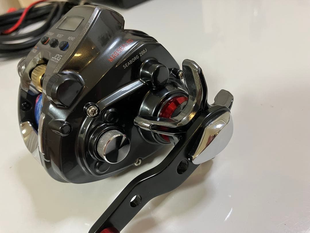 (超美品) ダイワ 19シーボーグ200J